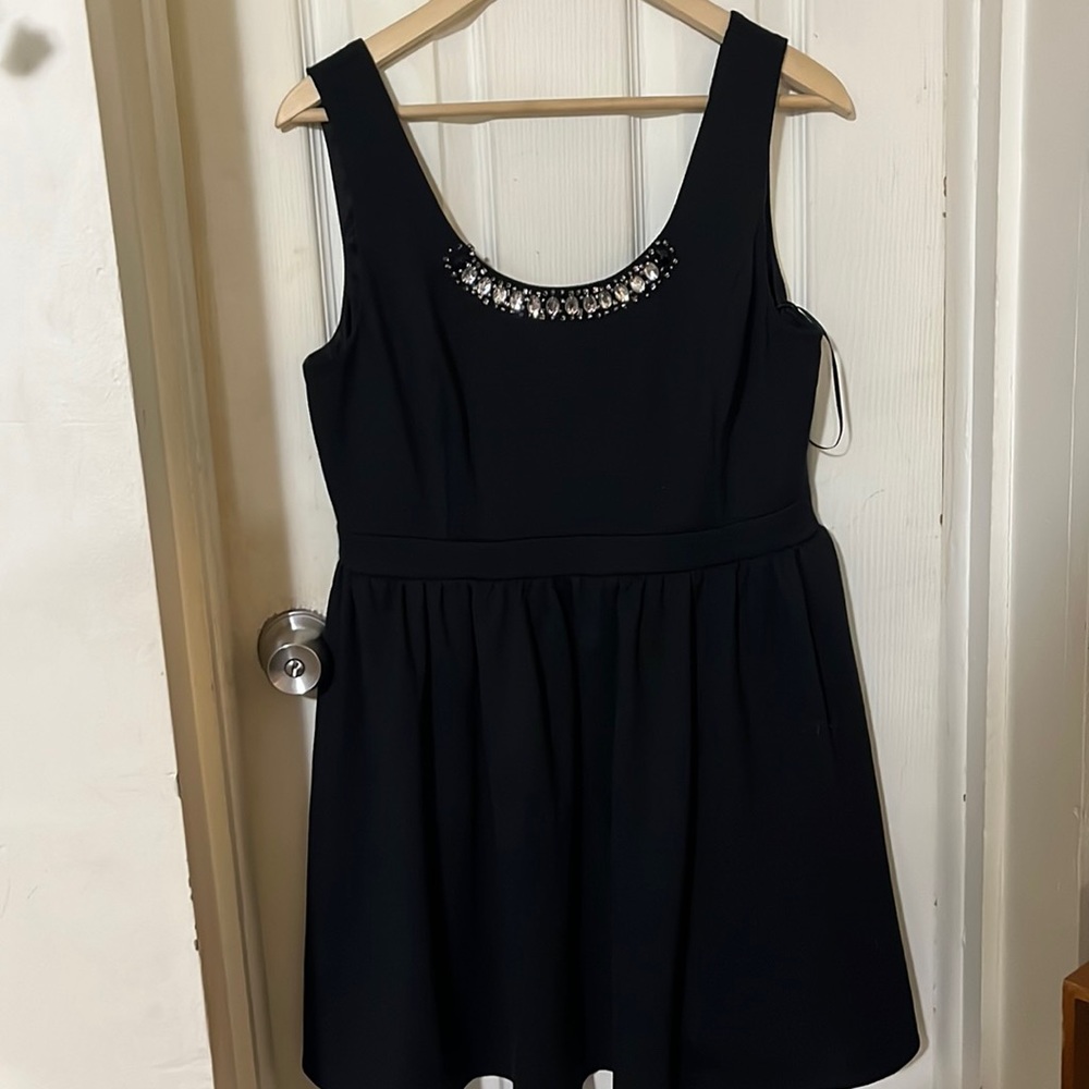 never worn vera wang black dress!